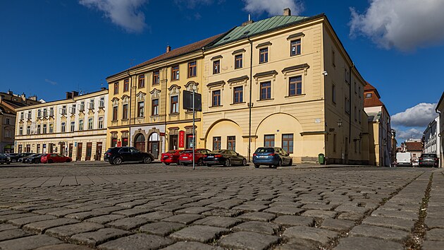 Cejpův palác na okraji Malého náměstí v Hradci Králové