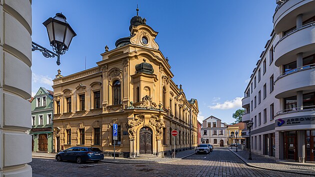 Neobarokní palác v Tomkově ulici v Hradci Králové
