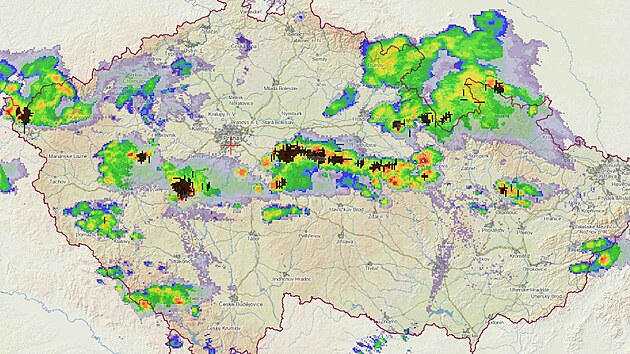 Mapa bouřek a blesků v úterý v 15:30 hodin