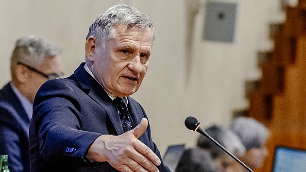 Jiří Čunek (KDU-ČSL) na jednání Senátu. (29. července 2026)