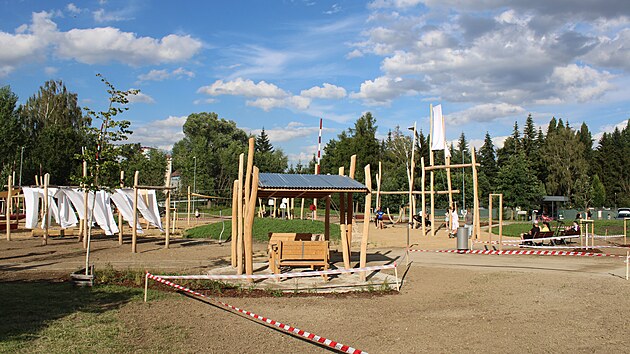 Origin&aacute;lně pojat&eacute; hři&scaron;tě by podle veden&iacute; magistr&aacute;tu mohlo přil&aacute;kat i mimojihlavsk&eacute; n&aacute;v&scaron;těvn&iacute;ky. (21. července 2026)