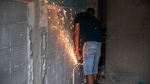 Podle rektora by kromě jeviště a hlediště neměly chybět stolečky s možností hraní deskových her nebo šachových turnajů. (27. července 2026)