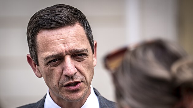 Předseda lidovců Jan Grolich dorazil na jednání s prezidentem Petrem Pavlem na Pražském hradě. (20. července 2026)