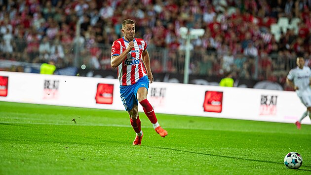 Brněnský útočník Daniel Vašulín během zápasu proti Spartě.