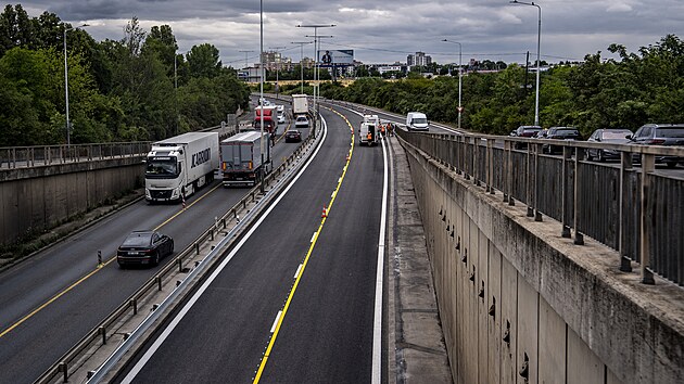 Rekonstrukce první půlky Kbelské jde do finále. (23. července 2026)