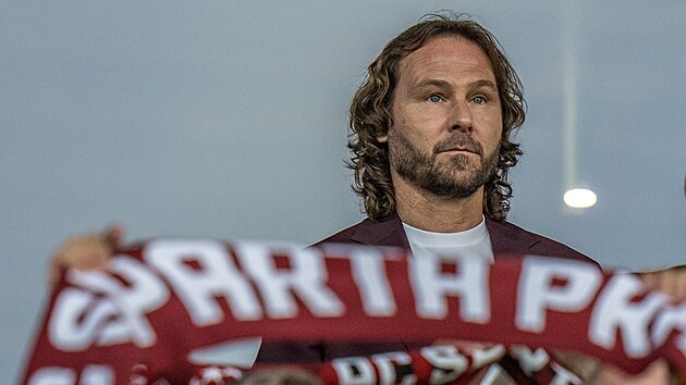 Úvodní duel 3. předkola Ligy mistrů Sparta–Lyon sledoval na Letné také generální manažer českých reprezentací Pavel Nedvěd.