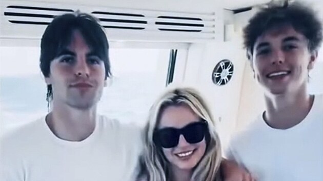 Britney Spears se svými syny (2026)