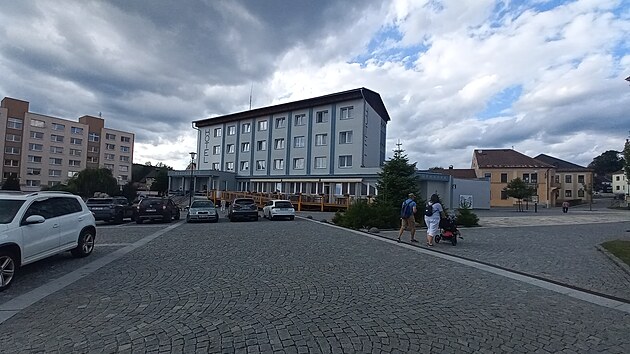 Hotel Schreiner stoj&iacute; na volarsk&eacute;m n&aacute;měst&iacute;.