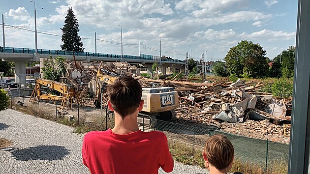 Demolice bývalé Tesly v Pardubicích je u konce. (10. srpna 2026)