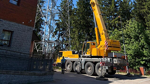 Nová rozhledna u Obřího sudu na Javorníku se otevře ve druhé polovině září (červenec 2026).