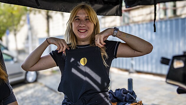 Z Kofi-Kofi je Kof&iacute;čko. poj&iacute;zdn&aacute; kav&aacute;rna se vr&aacute;tila do ulic Brna po dvou měs&iacute;c&iacute;ch, kdy provozovatel předchoz&iacute; značky Kofi-Kofi, skupina Twist, ukončil provoz. Službu nyn&iacute; obnovuje brněnsk&aacute; podnikatelka Kateřina Ber&aacute;nkov&aacute;. (17. srpna 2026)