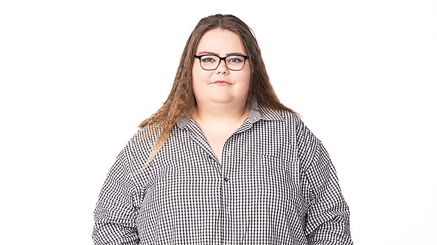 „Když jsem byla malá, tak si mysleli, že jsem postižená, kvůli tomu, jak vypadám,” líčila Dominika a ukázala fotky z dětství: už v předškolním věku byla nepřirozeně tělnatá.