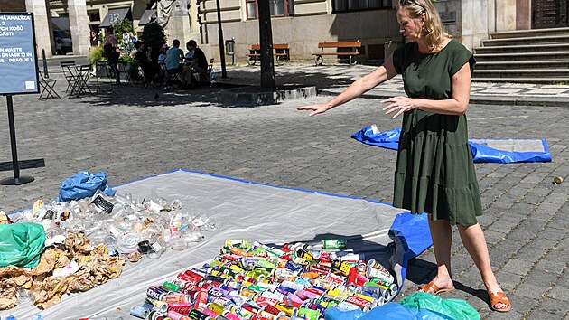 Letn&iacute; anal&yacute;za odpadu z veřejn&yacute;ch ko&scaron;ů v centru Prahy. (14. srpna 2026)