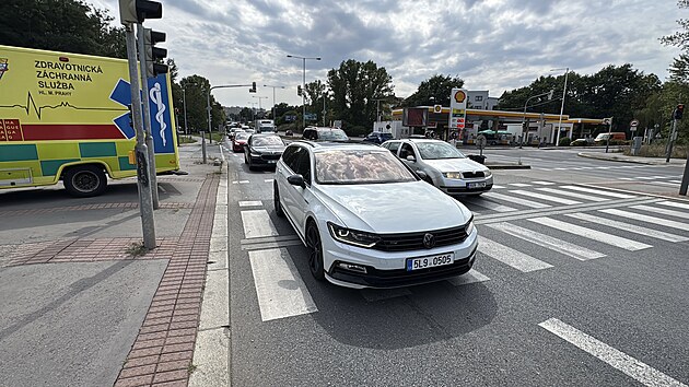 Nehoda autobusu v pražské Krči. (25. srpna 2026)