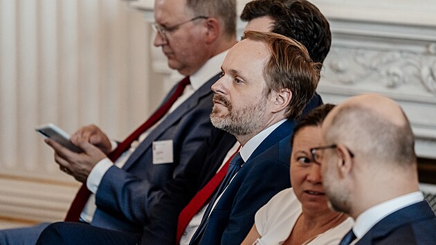 Na Pražském hradě prezident Petr Pavel přijal vedoucí českých zastupitelských úřadů v zahraničí. Na snímku Jakub Kulhánek. (25. srpna 2026)