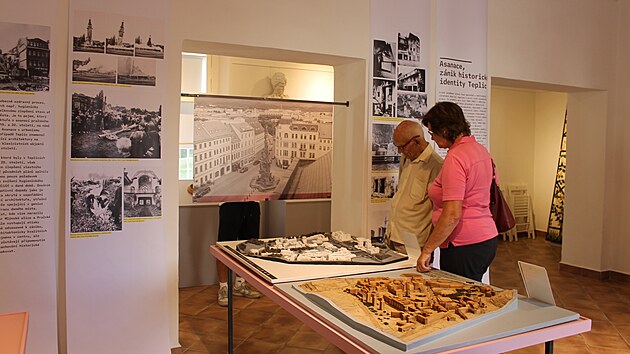 Teplick&eacute; muzeum připravilo v&yacute;stavu trojrozměrn&yacute;ch modelů, fotografi&iacute; i historick&yacute;ch artefaktů, kter&eacute; mapuj&iacute; stavebn&iacute; v&yacute;voj města ve druh&eacute; polovině 20. stolet&iacute;.