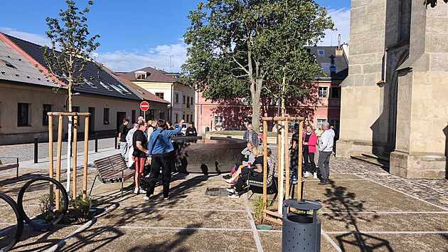 N&aacute;měst&iacute;m teče potůček a zn&iacute; hudba Martinů. Polička zavr&scaron;ila obnovu historick&eacute;ho centra. (28. srpna 2026)