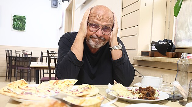 Ano, šéfe! natočilo první díly v roce 2009 a pokračuje v tom i v roce 2026.