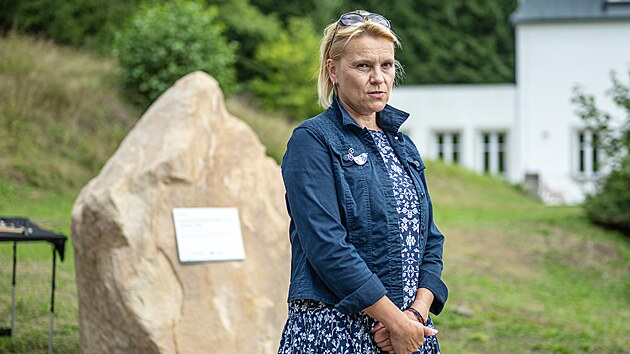 Starostka Teplic nad Metují Věra Prokopová (Změna pro město) zahajuje stavbu návštěvnického centra u vstupu do Teplických skal. (24. srpna 2026)