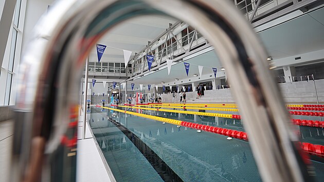 Po kompletní rekonstrukci za 88 milionů korun se v Jihlavě otevřel krytý plavecký bazén Evžena Rošického. (31. srpna 2026)