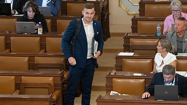 Libor Vondráček (SPD) na řádné schůzi Sněmovny. (8. září 2026)