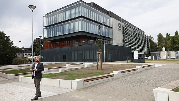 Lékařská fakulta Ostravské univerzity otevřela novou budovu laboratoří výzkumného centra Lerco. Moderní zázemí má posílit biomedicínský výzkum v regionu a přiláhnout odborníky ze zahraničí. (7. září 2026)