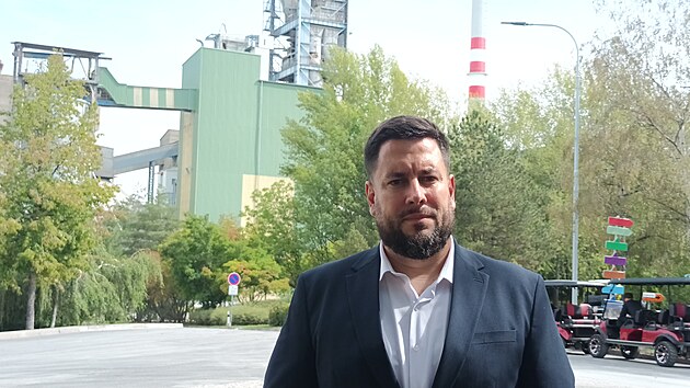 Milan Kadlec, ředitel společnosti Holcim Česko, kter&aacute; provozuje cement&aacute;rnu v Č&iacute;žkovic&iacute;ch.