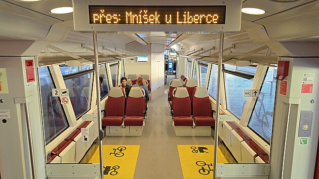 Motorové vozy z rodiny Stadler, které kraj objednal u Českých drah, jsou použité, ale po kompletní modernizaci.