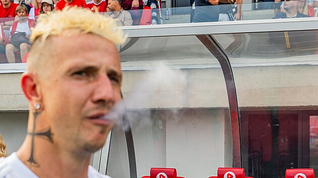 Jakub &Scaron;t&aacute;fek jako Julius &bdquo;Lavi&ldquo; Lavick&yacute; při nat&aacute;čen&iacute; filmu Vy&scaron;ehrad Třy v Pardubic&iacute;ch. (2. z&aacute;ř&iacute; 2026)