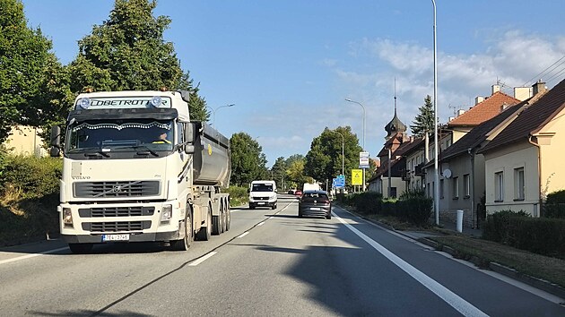Vysokom&yacute;tsk&aacute; radnice chce po odveden&iacute; tranzitu z centra zklidnit dopravu a ze silnice I/35 udělat hlavn&iacute; městskou tepnu. (27. srpna 2026)
