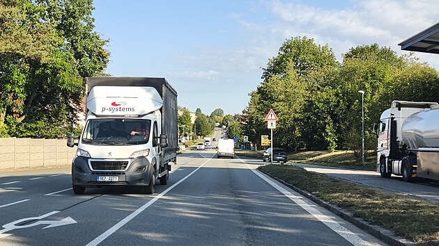 Vysokom&yacute;tsk&aacute; radnice chce po odveden&iacute; tranzitu z centra zklidnit dopravu a ze silnice I/35 udělat hlavn&iacute; městskou tepnu. (27. srpna 2026)