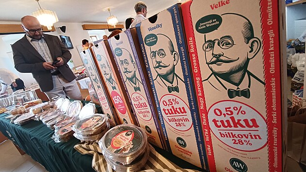O cenám mléka a dalších problémech při produkci mléčných výrobků zástupci mlékáren, ale i odborných svazů, komor a ministerstva zemědělství mluvili na semináři, jež pravidelně předchází Mlékárenskému dni. Ten se v Přibyslavi uskuteční v sobotu, své výrobky na něm představí 19 mlékáren nejen z Vysočiny. Své produkty většina z nich představila na středečním semináři. (9. září 2026)