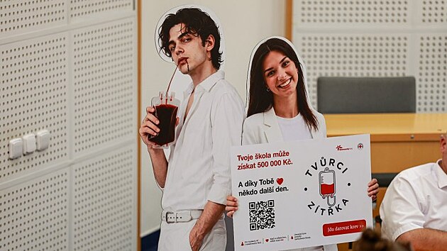 Olomoucký kraj připravil novou kampaň na podporu dárcovství krve. Zaměřuje se především na studenty středních škol. Nese název Tvůrci zítřka – Tomorrow Makers. Zapojit se mohou také učitelé a další školní pracovníci. (31. srpna 2026)