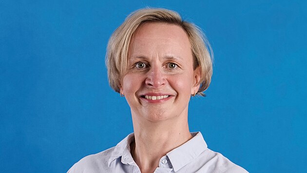 Auditorka a datová analytička Věra Mokříšová vystřídala v čele ODS svého manžela.