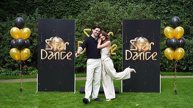Daniel Makovec a Sara Prachař Sandeva na tiskové konferenci 14. ročníku StarDance