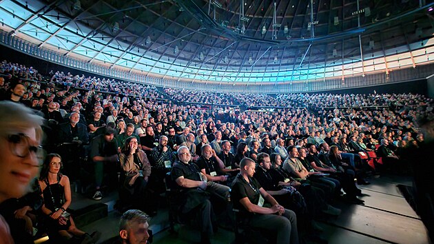 O konferenci Cerna.AI Festival v multifunkční hale Gong v ostravských Dolních Vítkovicích byl mimořádný zájem. (15. září 2026)