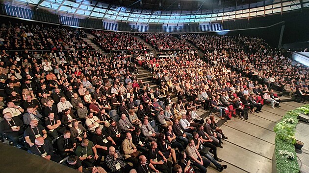 O konferenci Cerna.AI Festival v multifunkční hale Gong v ostravských Dolních Vítkovicích byl mimořádný zájem. (15. září 2026)