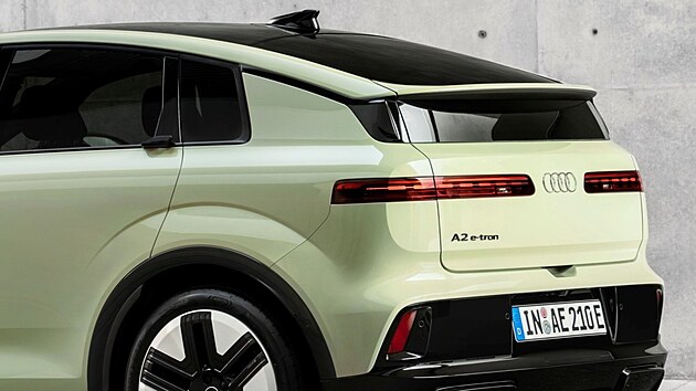 Audi A2 e-tron: Silueta vysoké kapky s klesající střechou a ikonickým dvoudílným zadním sklem s odtrhovou hranou zůstala plně zachována jako u někdejšího modelu A2.