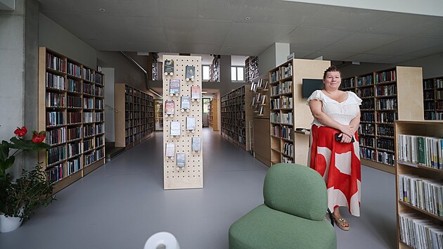 Ve Velkém Meziříčí se po rekonstrukci za 90 milionů korun po roce a půl otevřela modernizovaná městská knihovna. Kompletně předělané jsou vnitřní prostory, v nich návštěvníci najdou i spoustu novinek a vychytávek. Chloubou areálu je pak zcela nová zahrada. (10. září 2026)