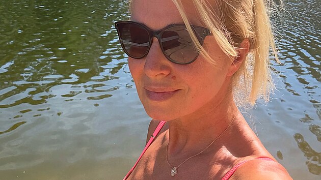 Kateřina Brožov&aacute; na Instagramu (l&eacute;to 2026)