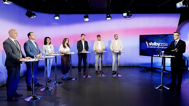 Superdebata kandidátů na brněnského primátora na iDNES.cz s moderátorem Vladimírem Vokálem. Hosty brněnské superdebaty jsou Václav Trojan (ANO), Kamila Zlatušková (ODS, TOP 09 a nezávislí), Jakub Hruška (Brno blíž lidem - Lidovci a Starostové), Tomáš Kratochvíl (Motoristé sobě), Adam Zemek (TU! – Piráti, Fakt Brno, Idealisté, Gen), Karin Podivinská Karasová (Brnoklidem), Jiří Kment (SPD a nezávislí). (22. září 2026)