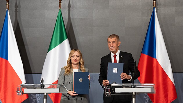 Předseda vlády Andrej Babiš se v Praze setkal s italskou premiérkou Giorgiou Meloniovou. (29. září 2026)