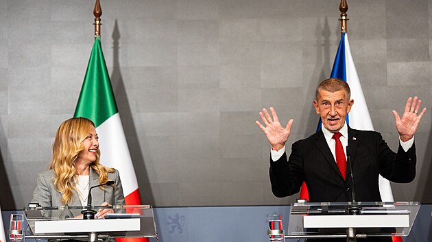 Předseda vlády Andrej Babiš se v Praze setkal s italskou premiérkou Giorgiou Meloniovou. (29. září 2026)