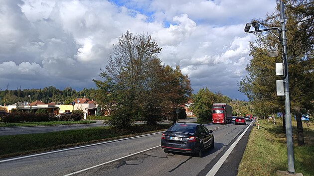 V Jihlavě jsou již kamery s radary nainstalovan&eacute;. Osazena jimi je v&yacute;padovka na Brno pod&eacute;l m&iacute;stn&iacute; č&aacute;sti Helen&iacute;n. Syst&eacute;m zde m&aacute; hl&iacute;dat dodržov&aacute;n&iacute; sedmdes&aacute;tikilometrov&eacute; rychlosti.