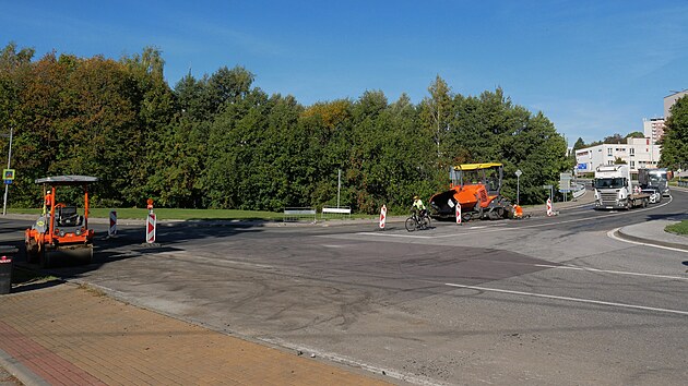 Od středy bude uzavřen průtah Nov&yacute;m Městem na Moravě, a to v &uacute;seku od křižovatky u marketu Billa (na sn&iacute;mku) po odbočku na obec Kř&iacute;dla.