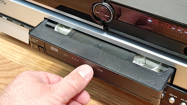 VHS 50 let