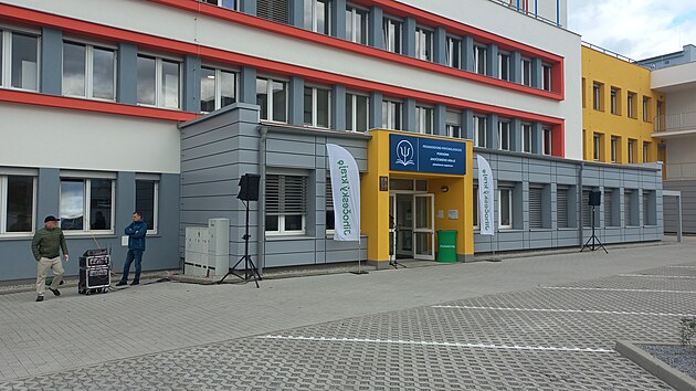 Pedagogicko psychologická poradna v Českých Budějovicích má všechna pracoviště pod jednou střechou. Nově opravená budova nabídne zázemí odborníkům, kteří tak lépe budu reagovat na strmý nárůst psychických obtíží u dětí a mladistvých. (22. září 2026)