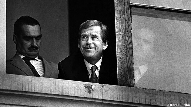 Václav Havel a vedoucí jeho prezidentské kanceláře Karel Schwarzenberg