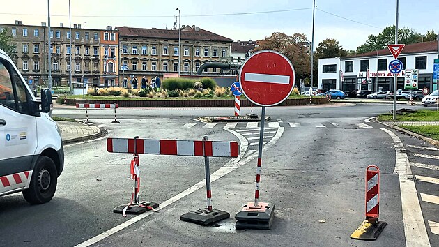 N&aacute;kladn&iacute; ulice v Teplic&iacute;ch. (ř&iacute;jen 2026)
