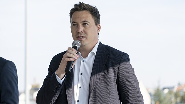 Předseda Sigmy Ondřej Navrátil během prezentace nového zázemí pro mládež
